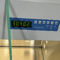 Thermo Scientific 1300 Series A2 4' Biosafety Cabinet image 2